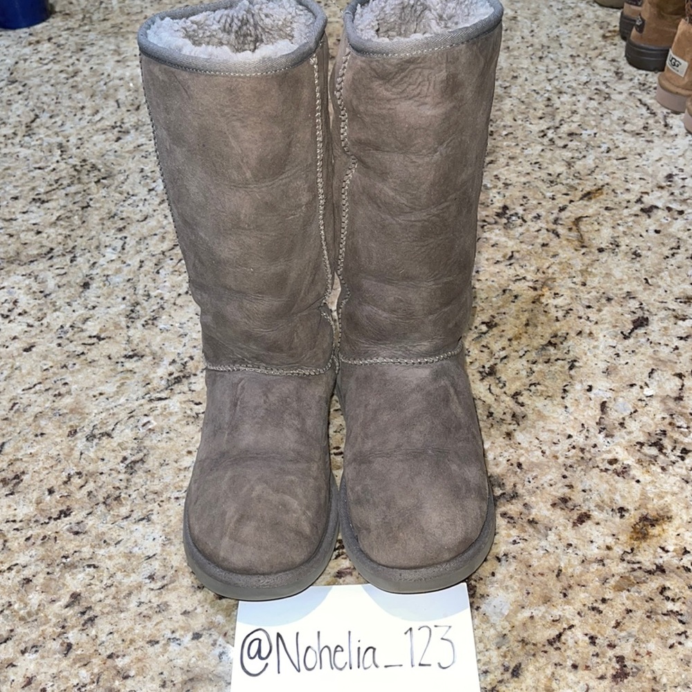 UGG Classic Tall